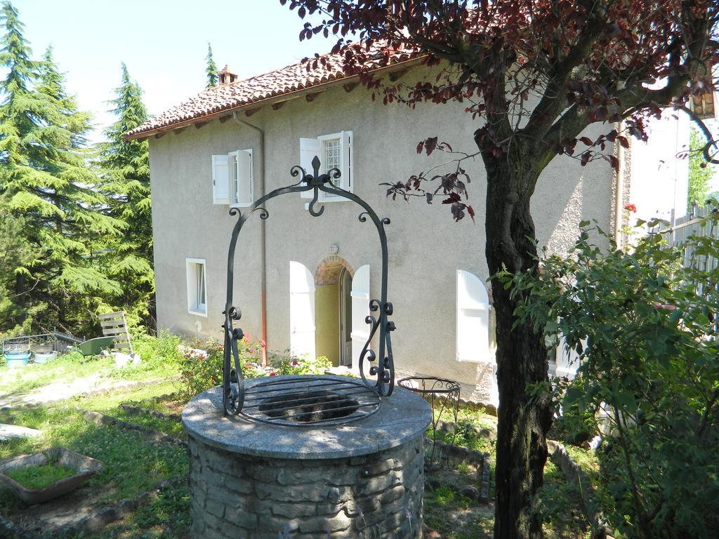 Casa Badinot Pension Diano dʼAlba Kamer foto