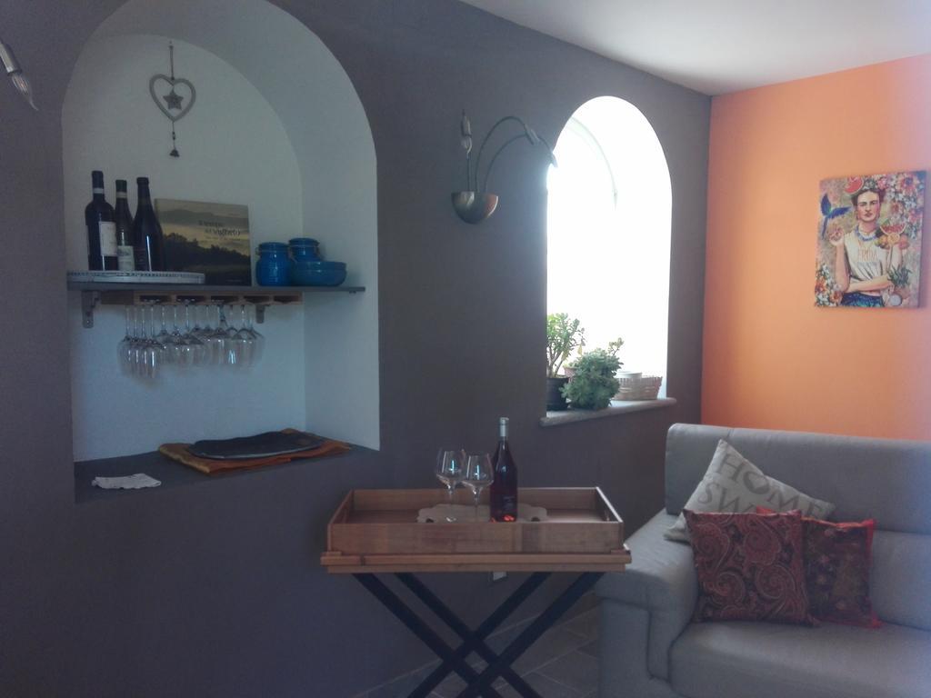 Casa Badinot Pension Diano dʼAlba Buitenkant foto