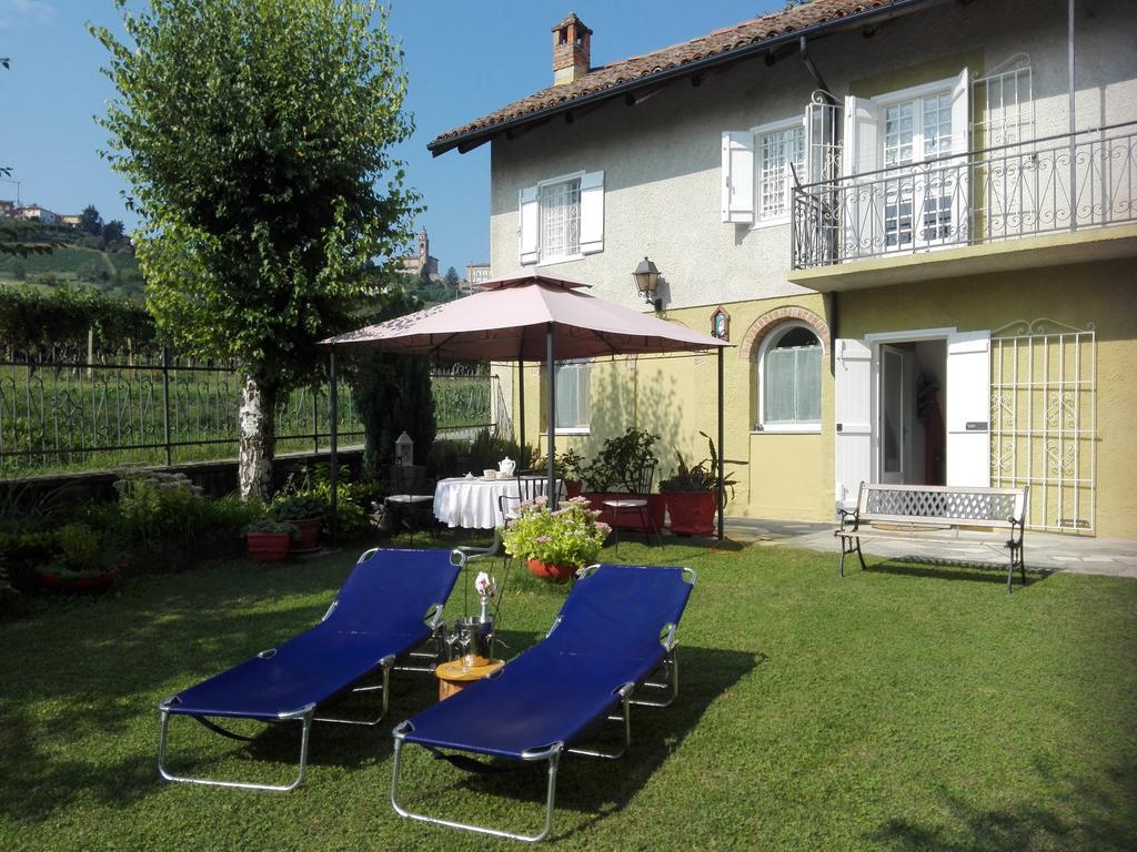 Casa Badinot Pension Diano dʼAlba Buitenkant foto