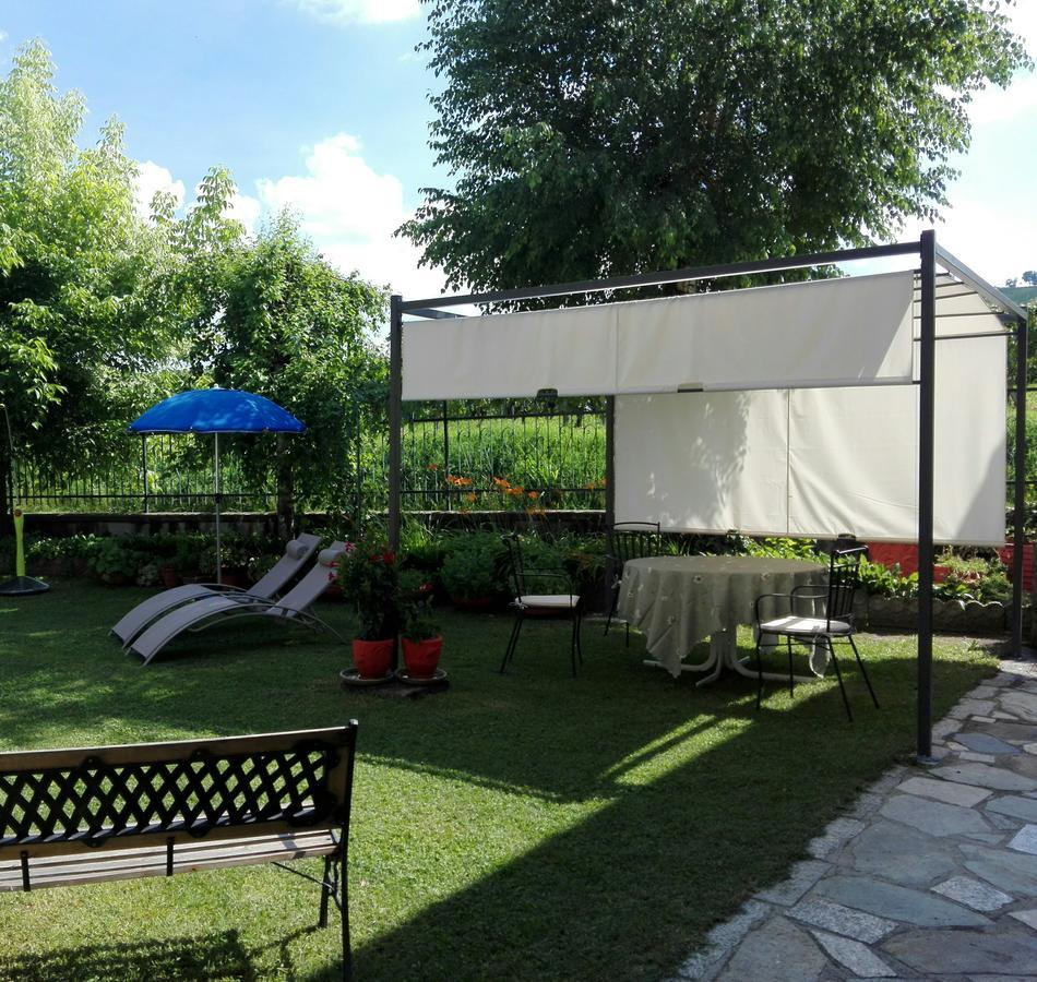 Casa Badinot Pension Diano dʼAlba Buitenkant foto